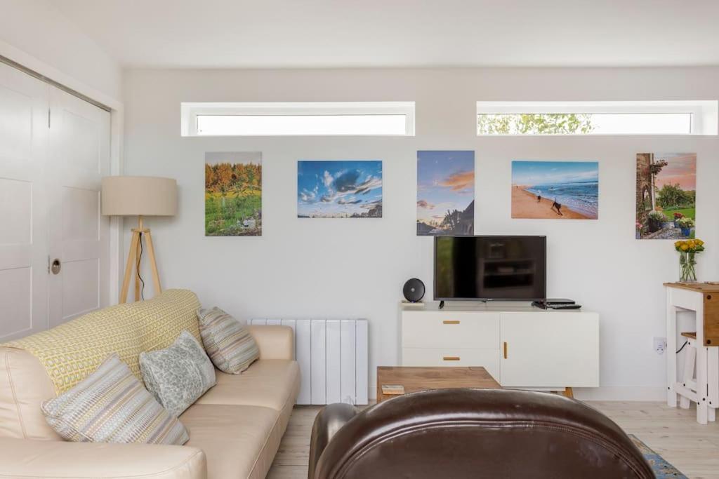 Cosy And Modern 1 Bedroom Garden House - Very Dog Friendly! Tarves Εξωτερικό φωτογραφία