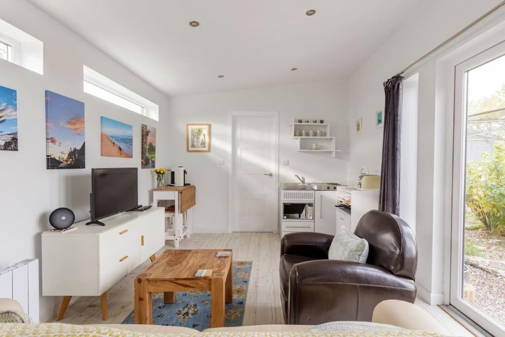 Cosy And Modern 1 Bedroom Garden House - Very Dog Friendly! Tarves Εξωτερικό φωτογραφία